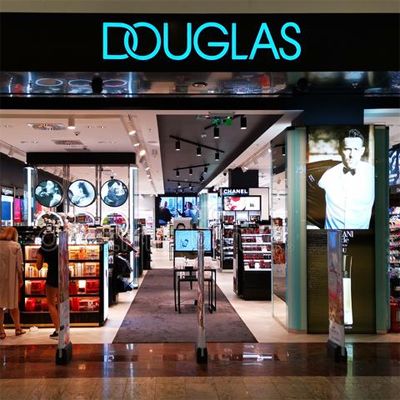 Tienda online de cosmética DOUGLAS
